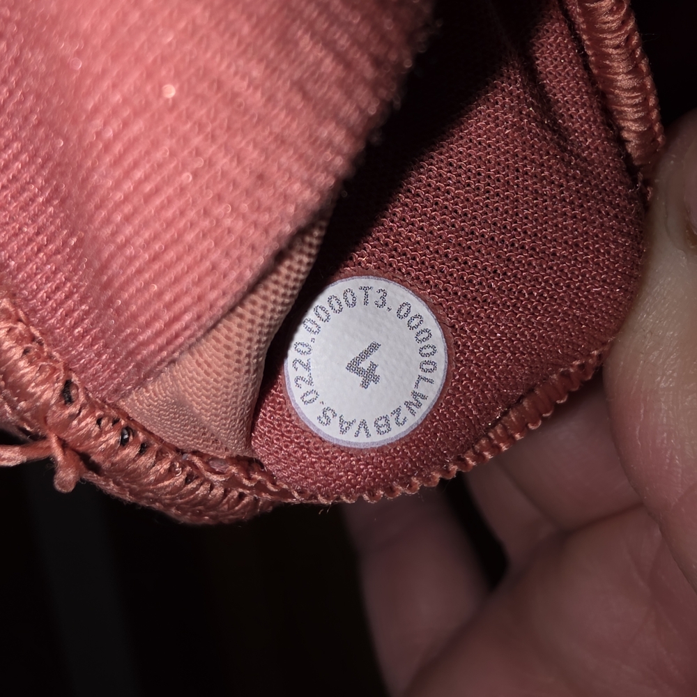 Lululemon Athletica Dusty Rose Strappy Sports Bra - Picture 4 of 4